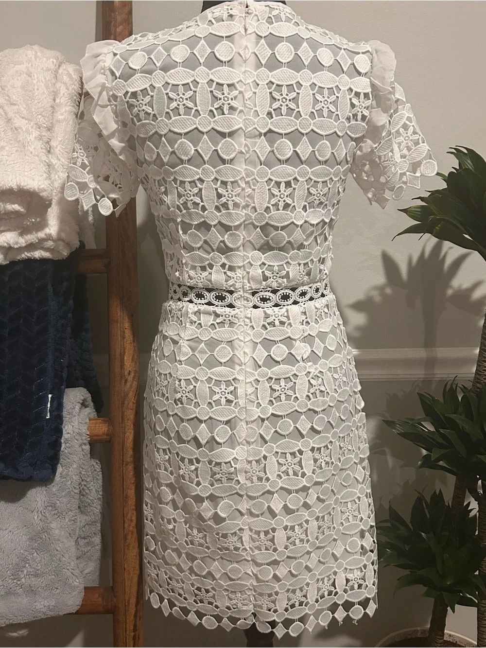 Michael Kors White Lace Mini Dress with Waist Cutout Detail Size 0
